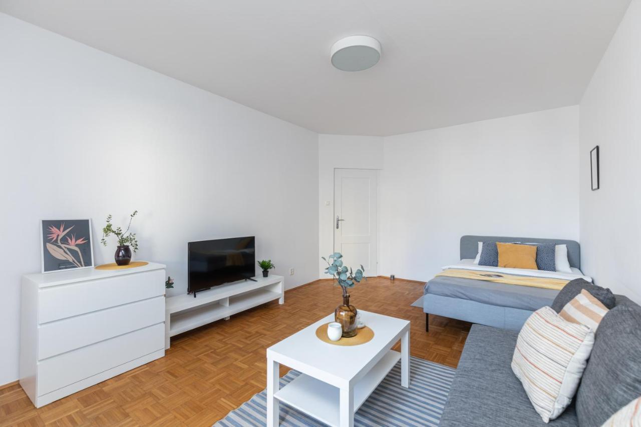 Apartamento Superapart Polnej Rozy 1 Varsovia Exterior foto